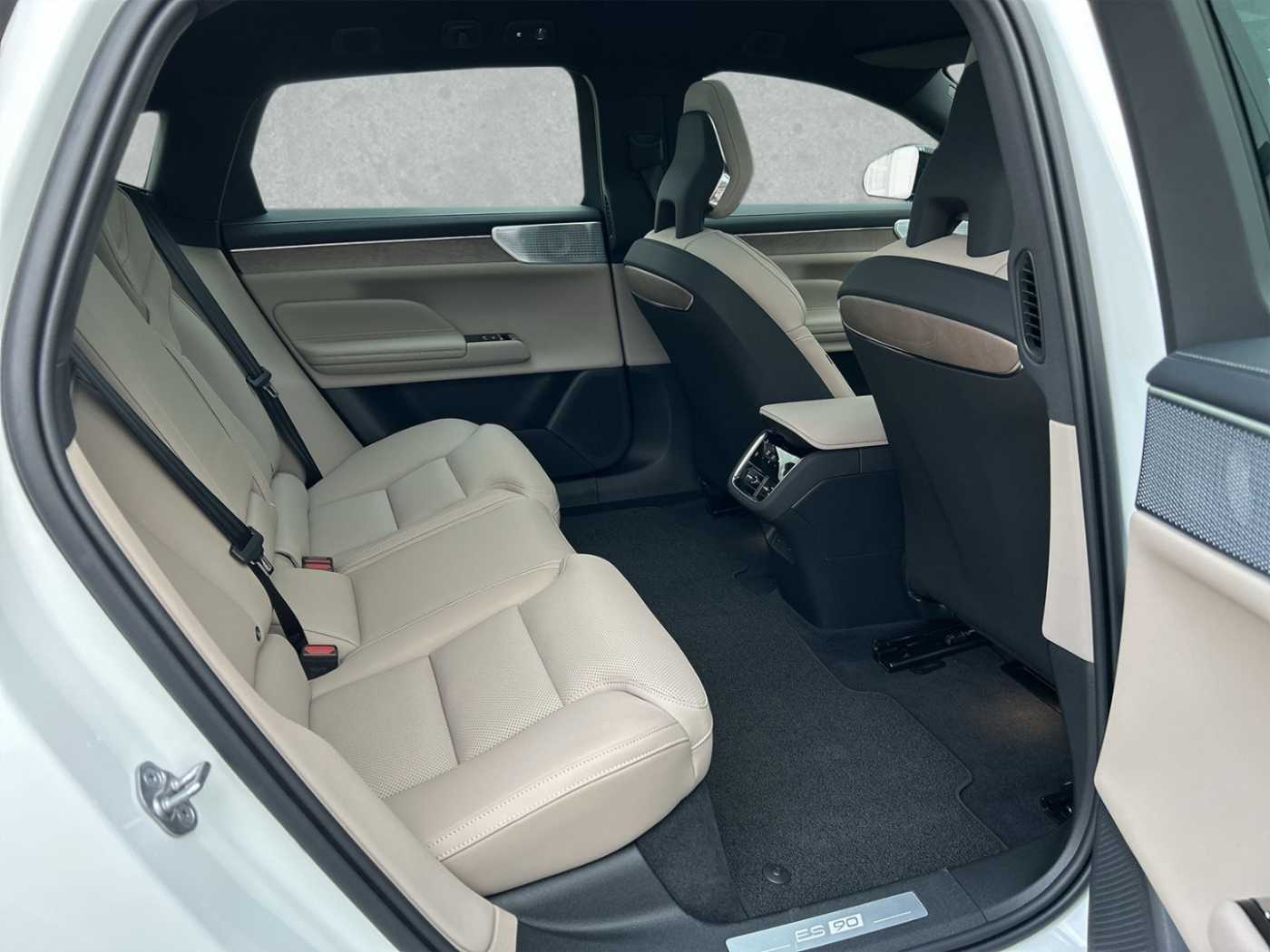 Volvo ES90 – Bild 5