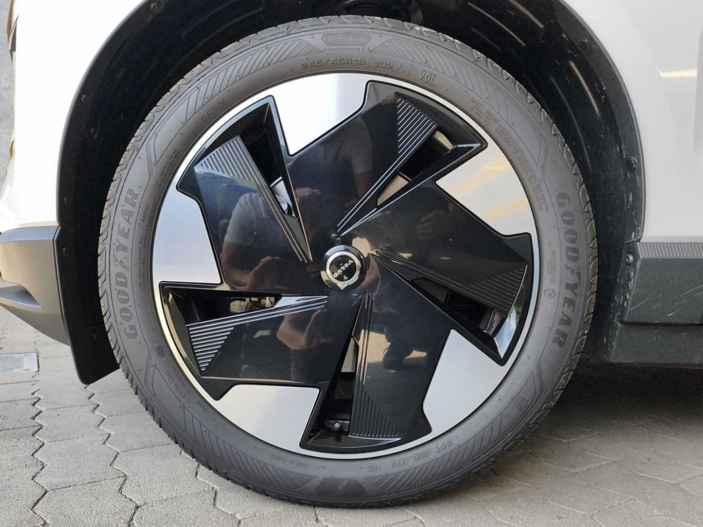Volvo EX30 – Bild 9
