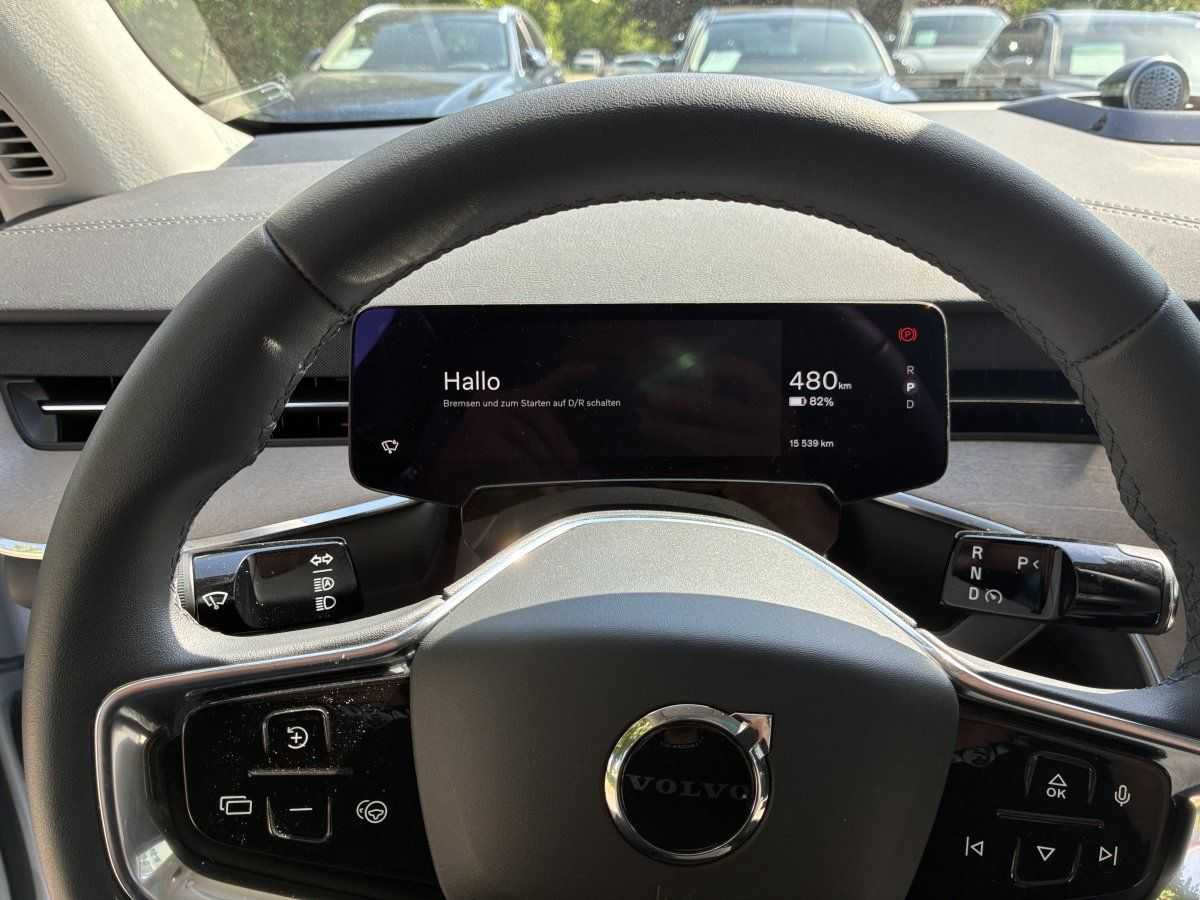 Volvo EX90 – Bild 11