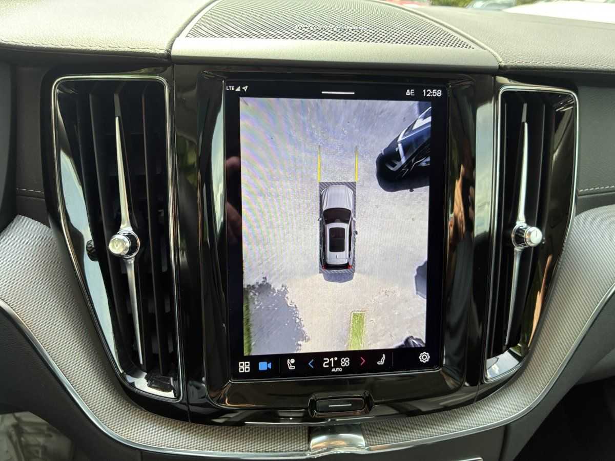 Volvo XC60 – Bild 13