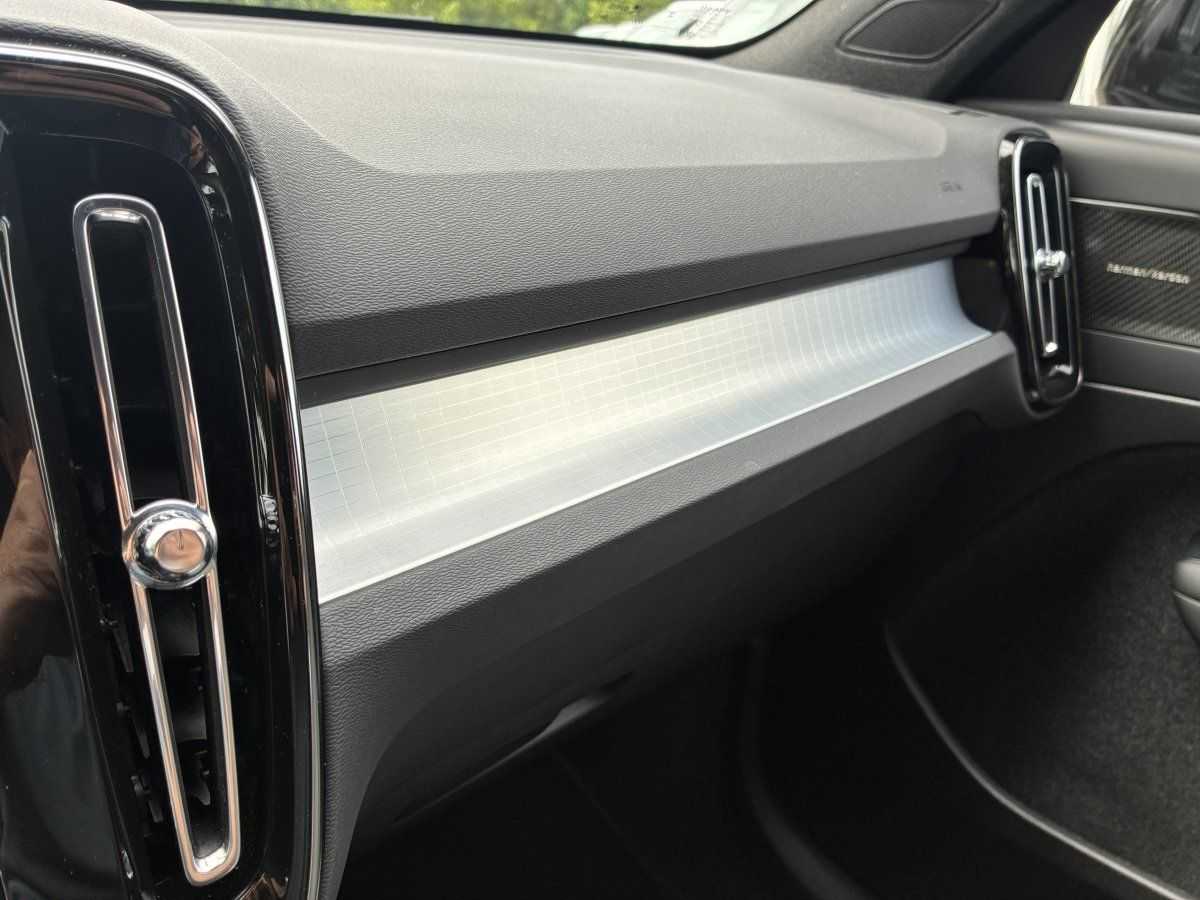 Volvo XC40 – Bild 12