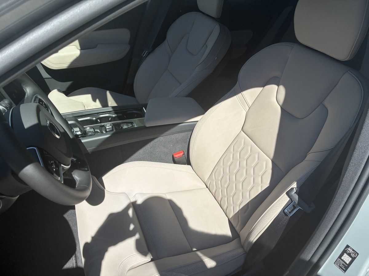 Volvo XC60 – Bild 10