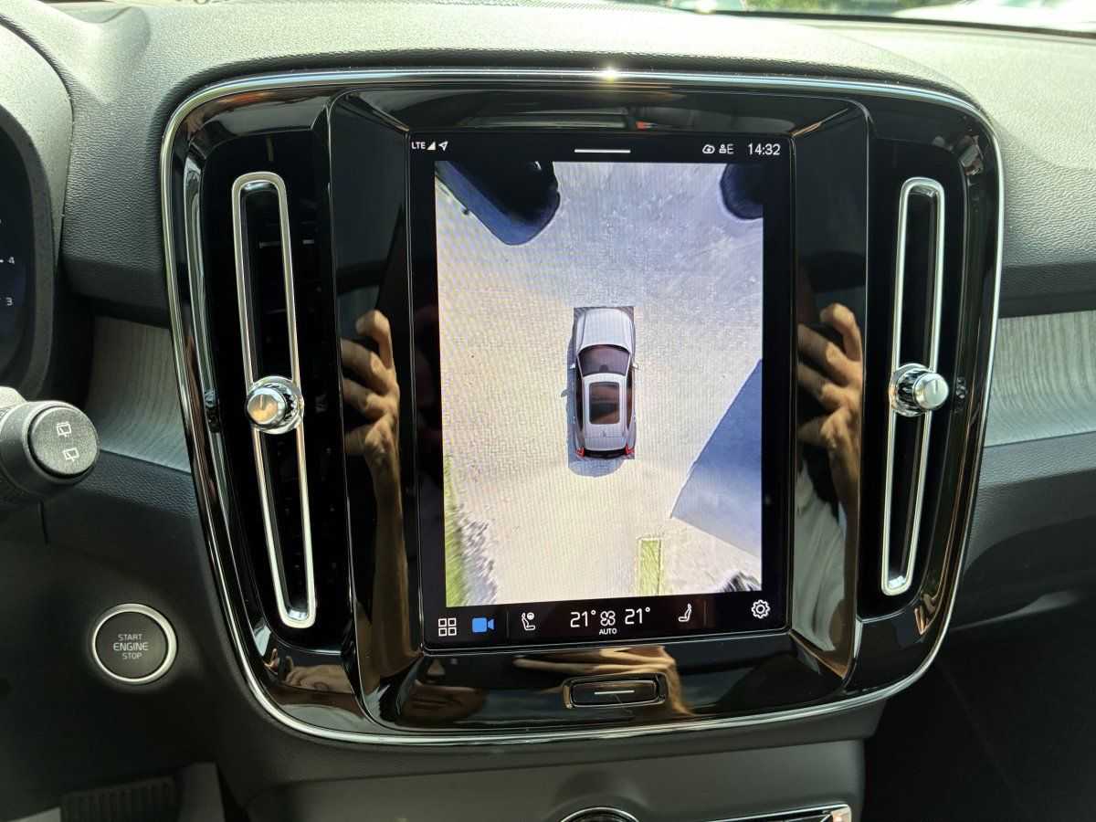 Volvo XC40 – Bild 14