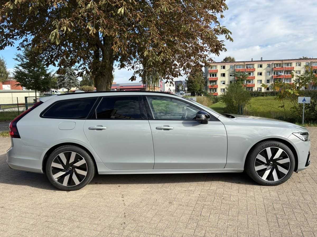 Volvo V90 – Bild 3