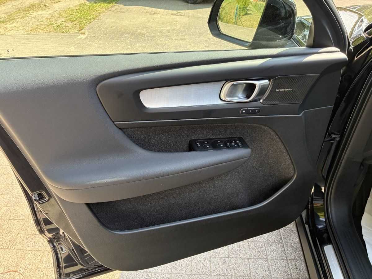 Volvo XC40 – Bild 9