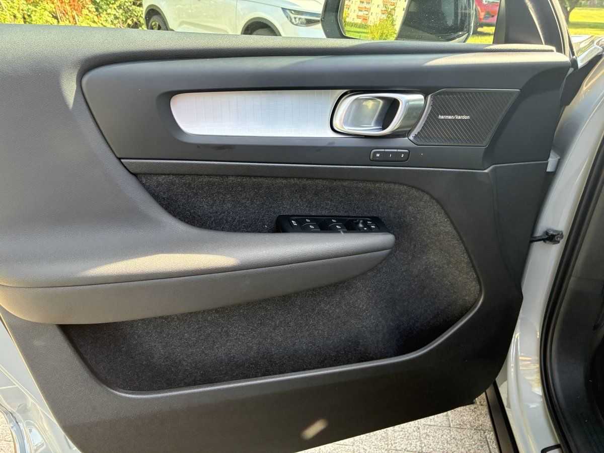 Volvo XC40 – Bild 11