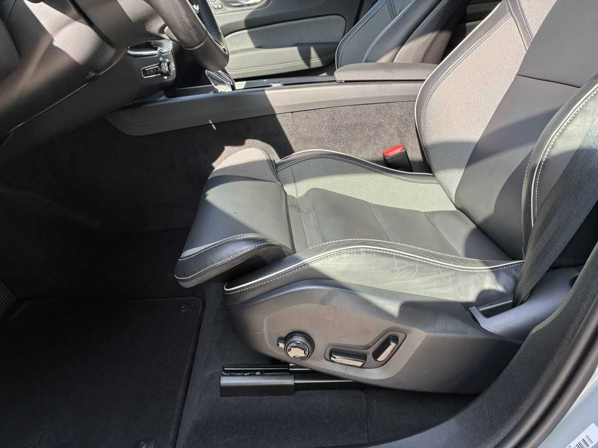 Volvo XC60 – Bild 13