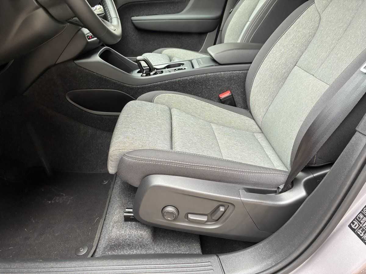 Volvo XC40 – Bild 13