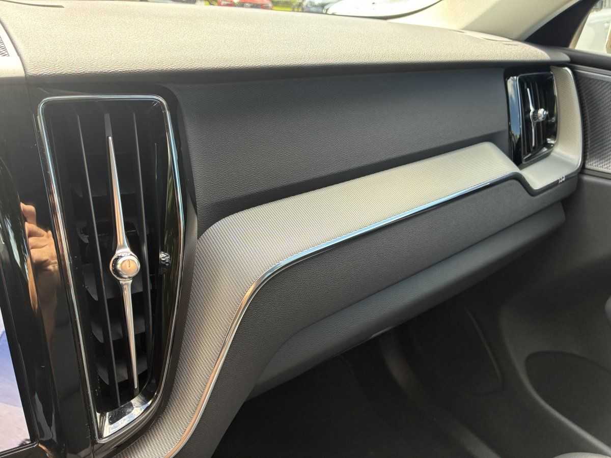 Volvo XC60 – Bild 13
