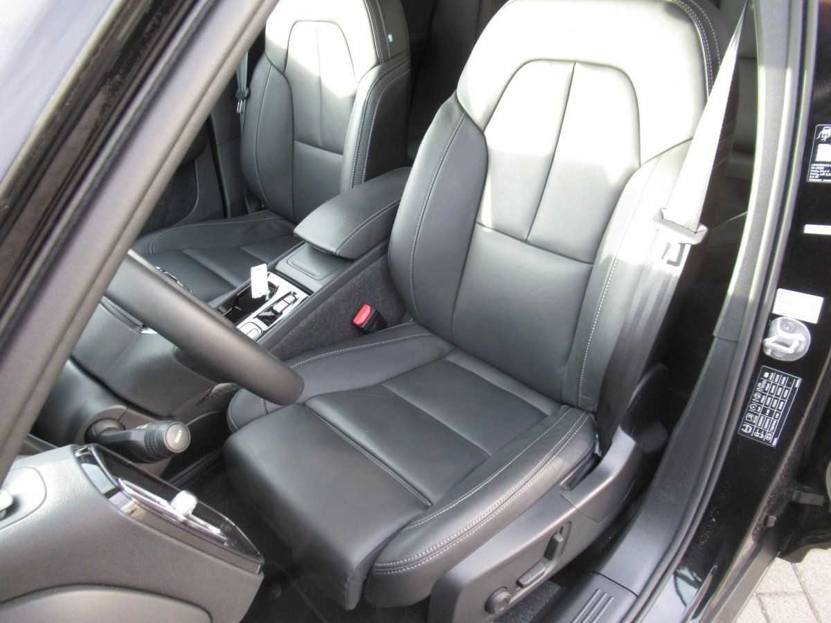 Volvo XC40 – Bild 12