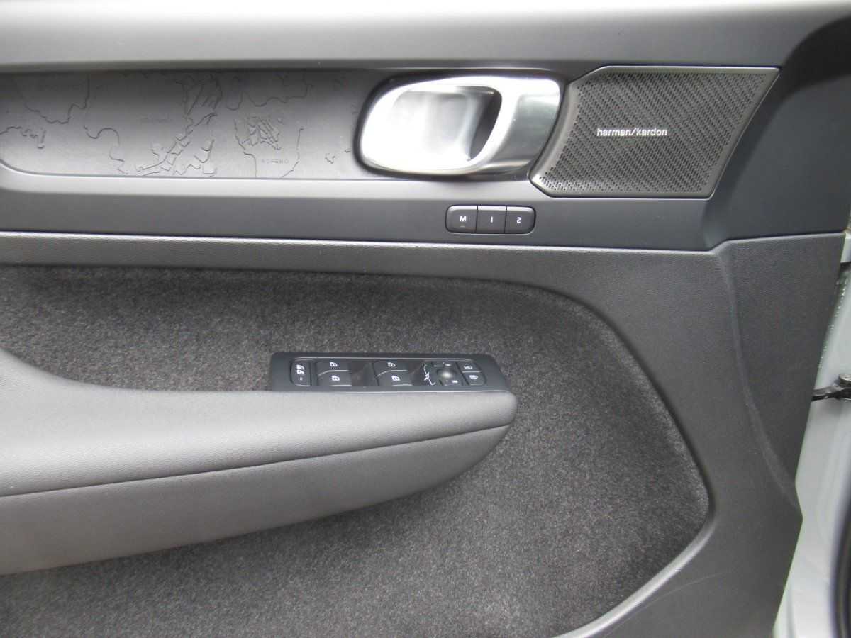 Volvo XC40 – Bild 12