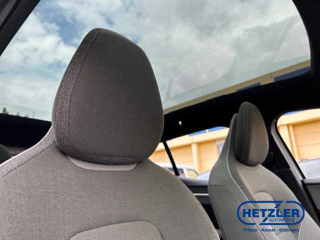 Volvo EX30 – Bild 15