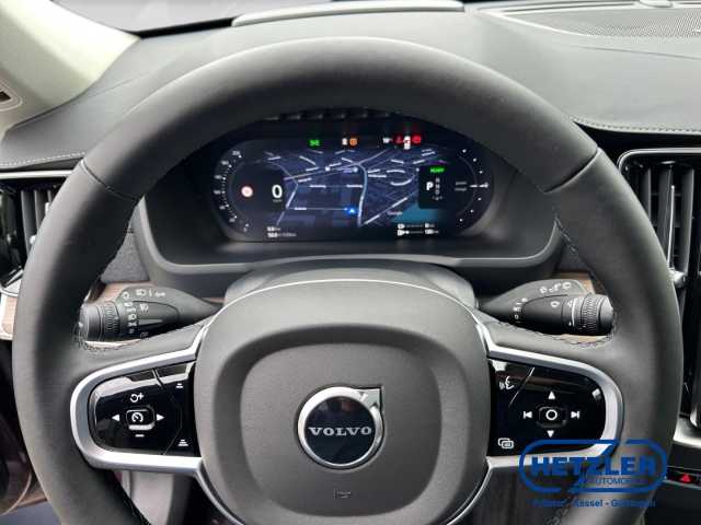 Volvo XC90 – Bild 8