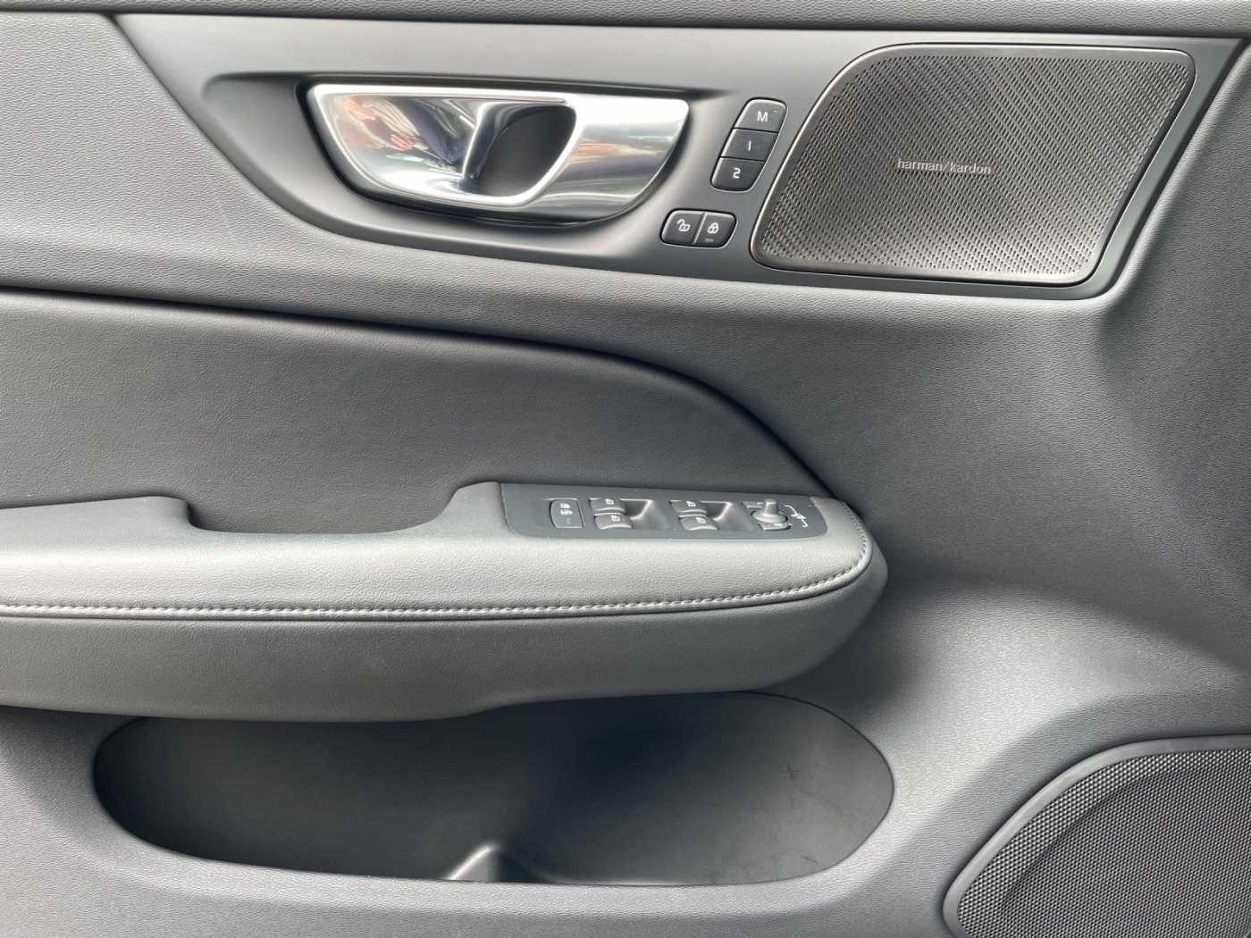 Volvo V60 Cross Country – Bild 11