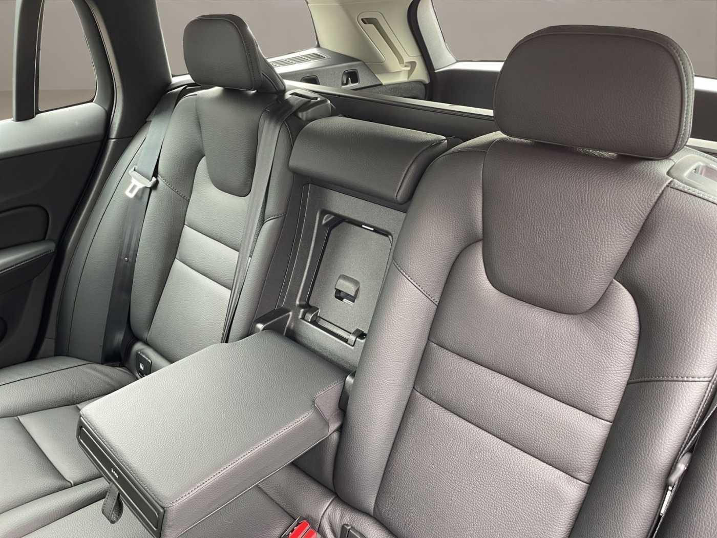 Volvo V60 Cross Country – Bild 12