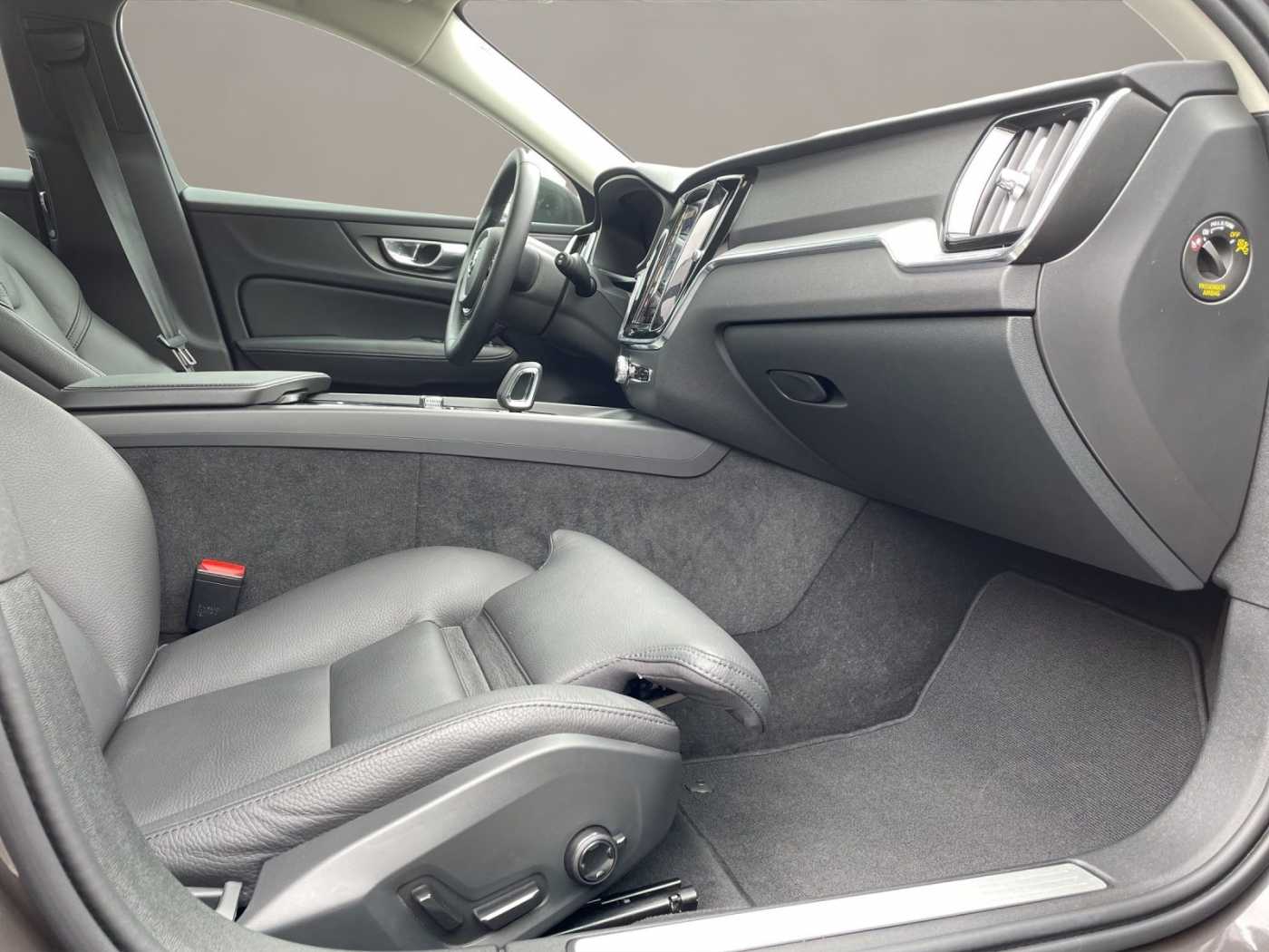 Volvo V60 Cross Country – Bild 13
