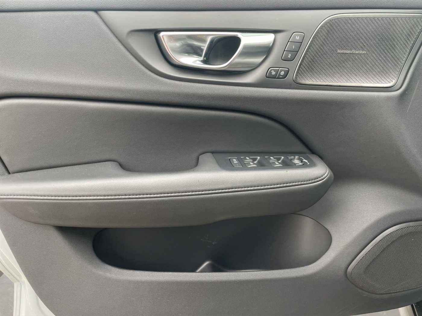 Volvo V60 Cross Country – Bild 11