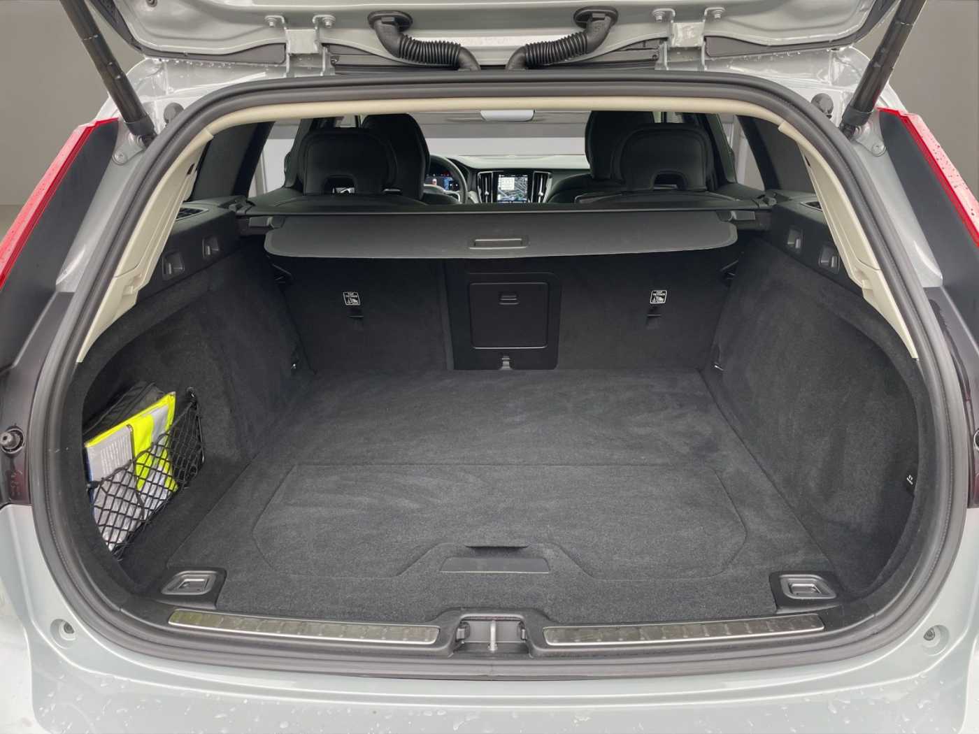 Volvo V60 Cross Country – Bild 14