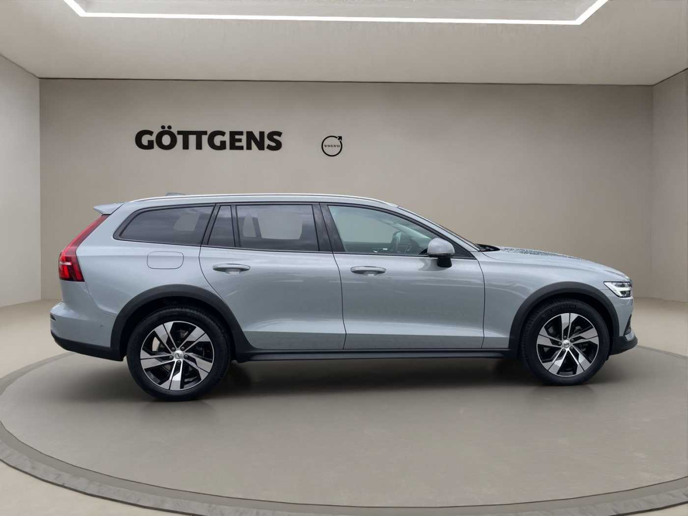 Volvo V60 Cross Country – Bild 5