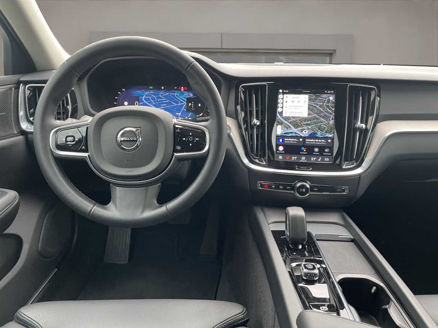 Volvo V60 Cross Country – Bild 8