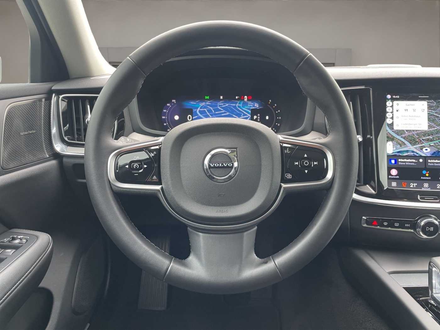 Volvo V60 Cross Country – Bild 9