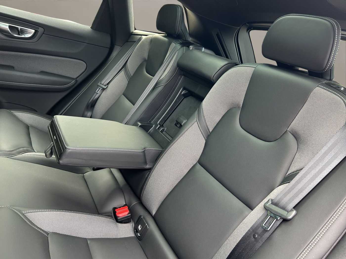 Volvo XC60 – Bild 12