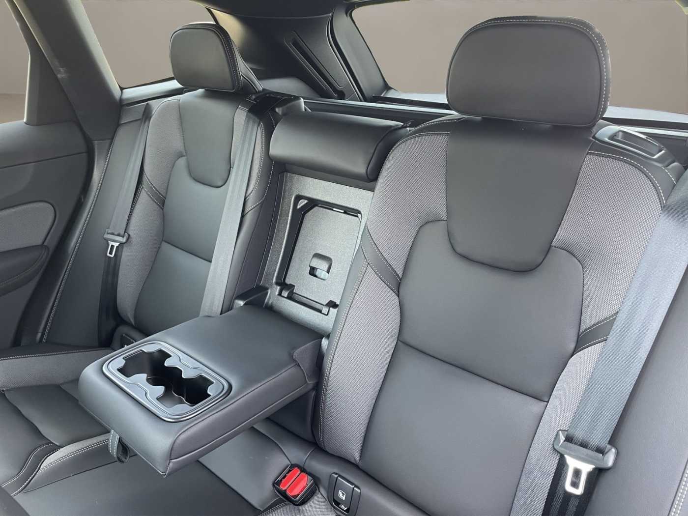 Volvo XC60 – Bild 12