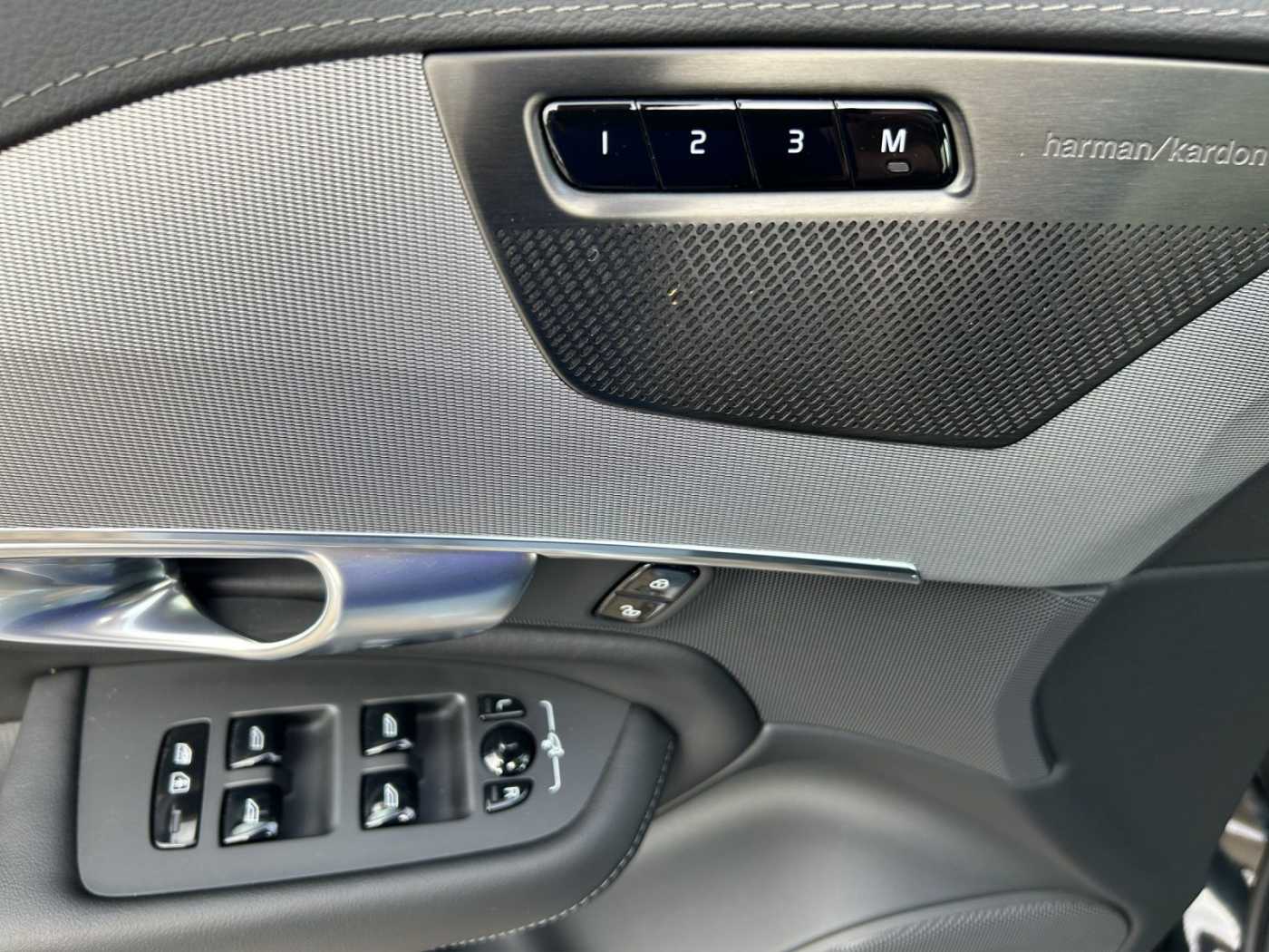 Volvo XC90 – Bild 11