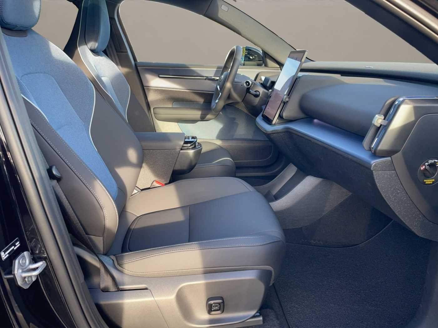 Volvo EX30 – Bild 13