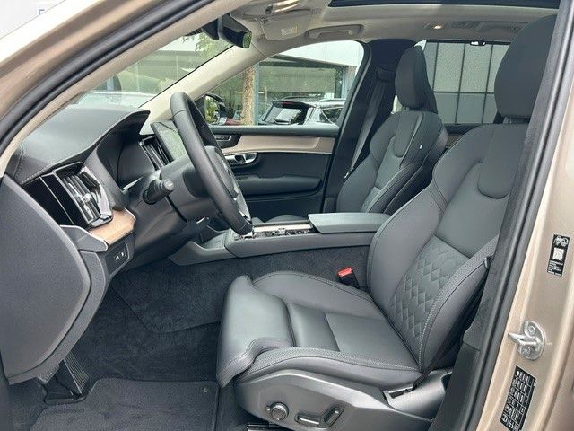 Volvo XC90 – Bild 3