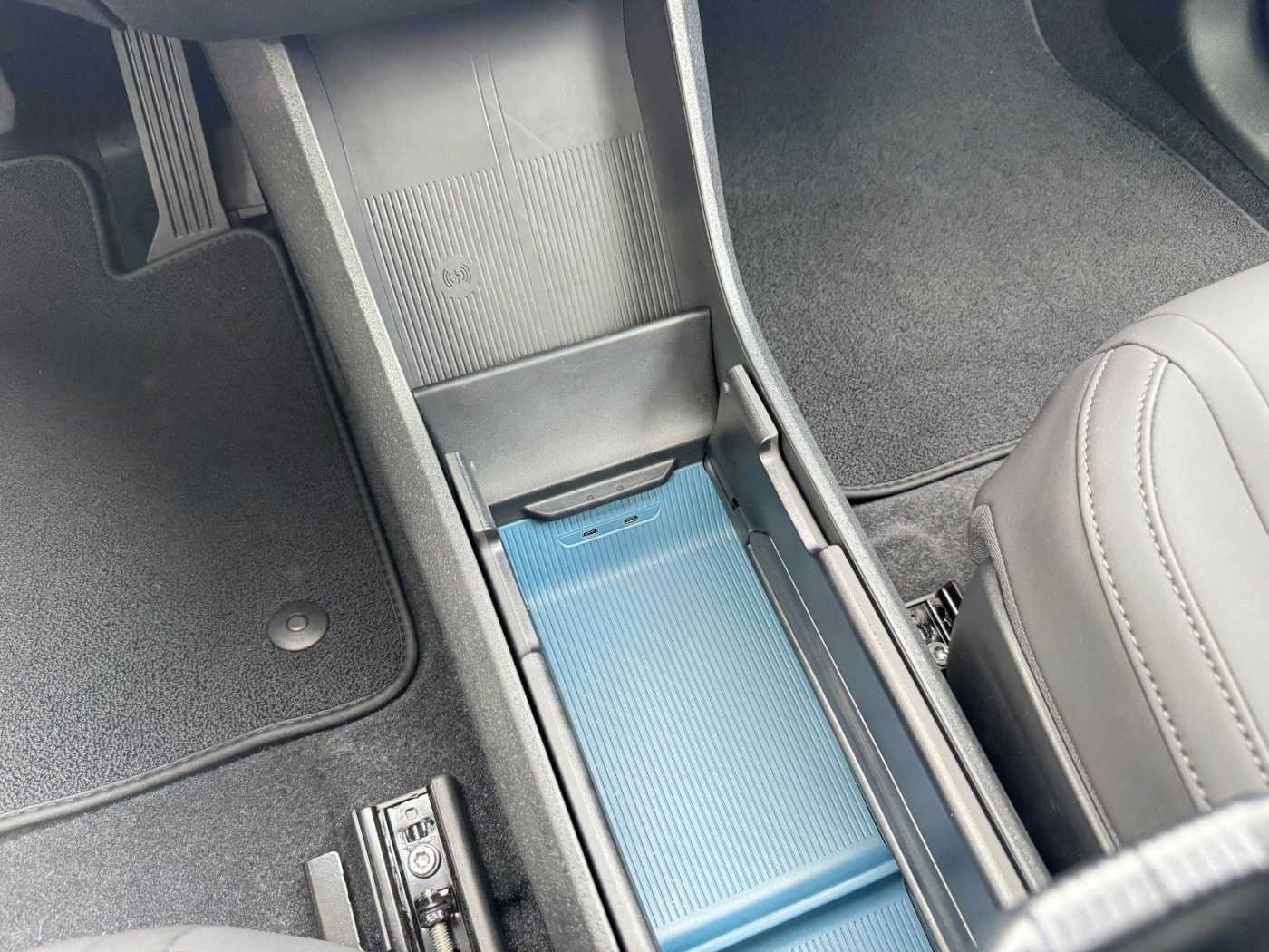 Volvo EX30 – Bild 18