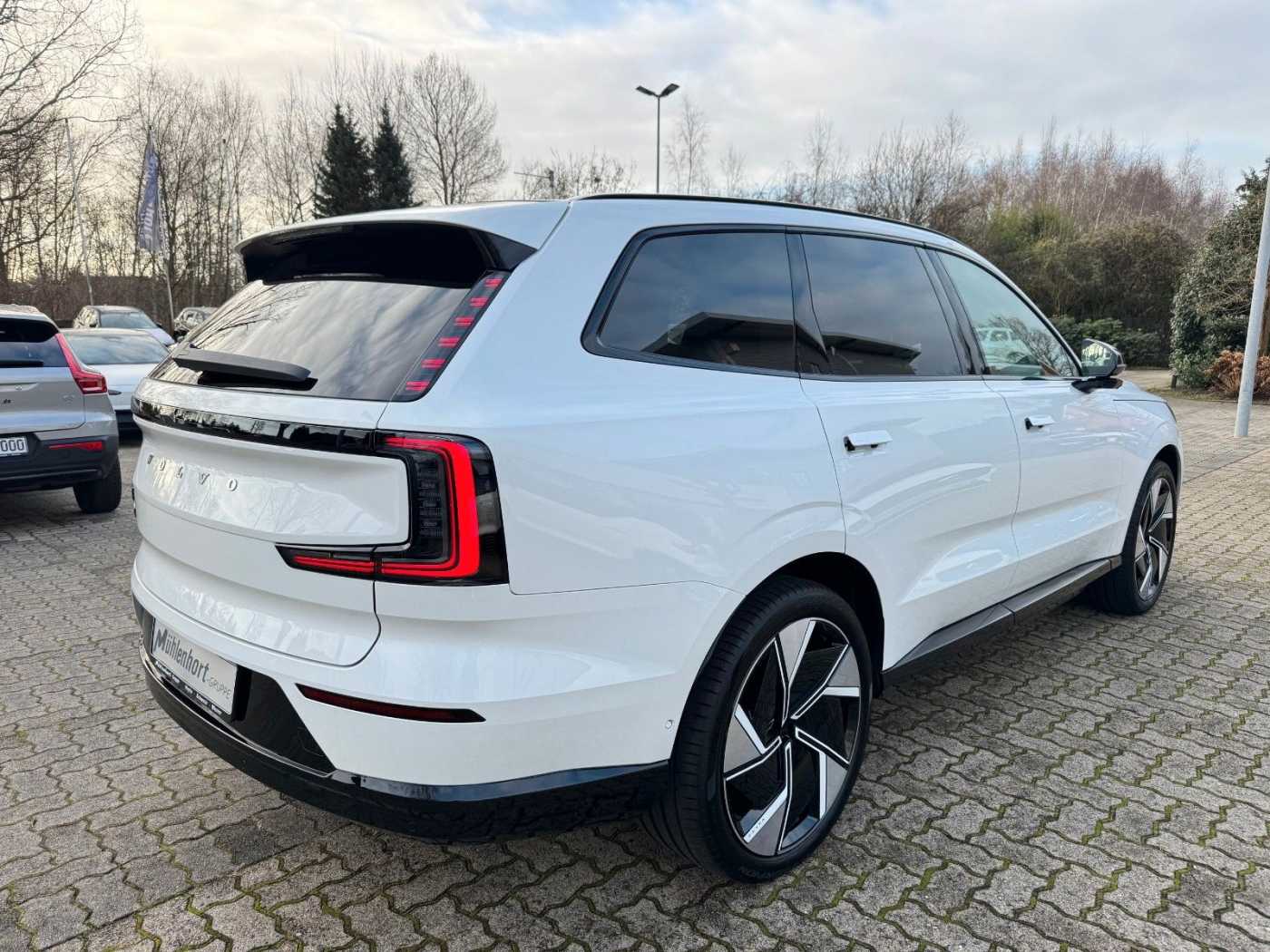 Volvo EX90 – Bild 2