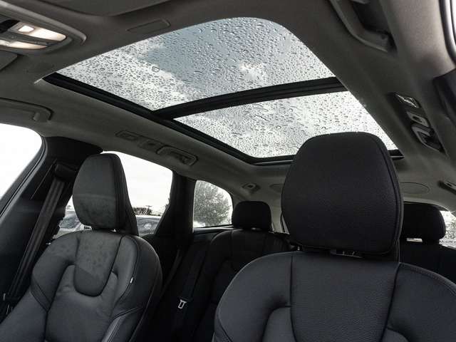 Volvo XC60 – Bild 8