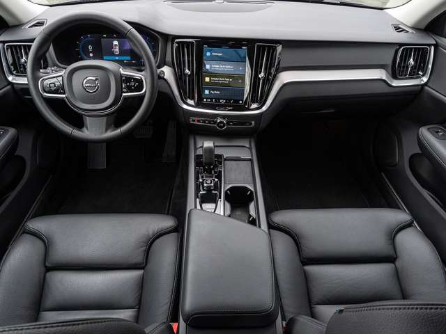 Volvo V60 Cross Country – Bild 10