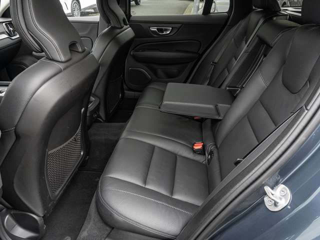 Volvo V60 Cross Country – Bild 16