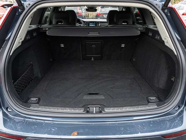 Volvo V60 Cross Country – Bild 17