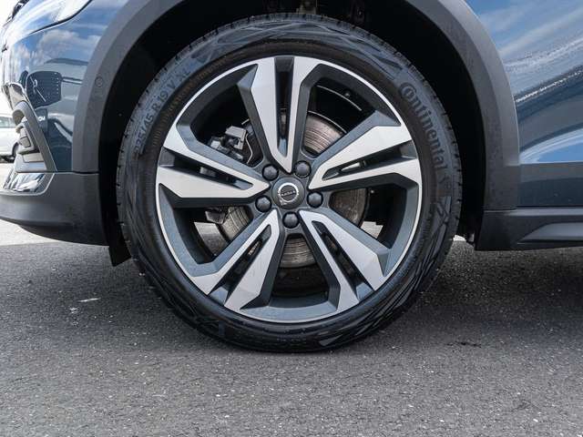 Volvo V60 Cross Country – Bild 7