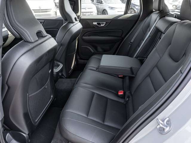 Volvo V60 Cross Country – Bild 18