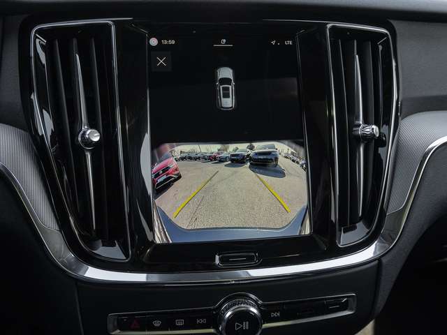 Volvo V60 Cross Country – Bild 14