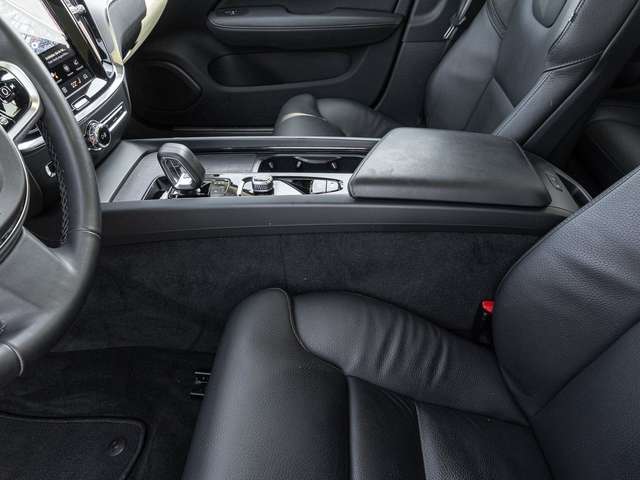 Volvo V60 Cross Country – Bild 16