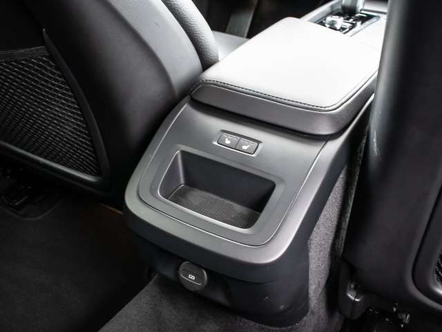 Volvo V60 Cross Country – Bild 17