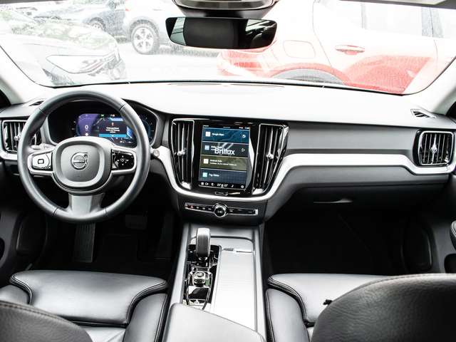 Volvo V60 Cross Country – Bild 8
