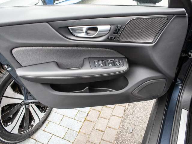 Volvo V60 Cross Country – Bild 18