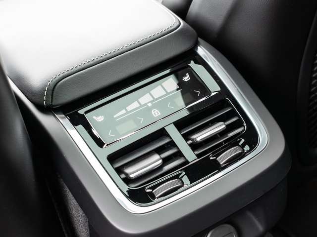 Volvo V60 Cross Country – Bild 21