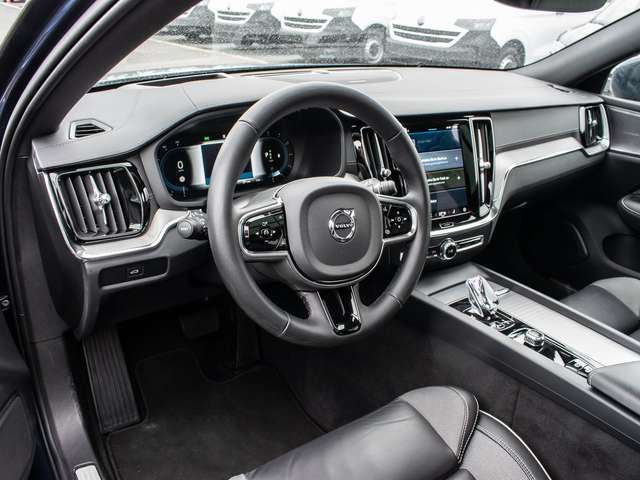 Volvo V60 Cross Country – Bild 9