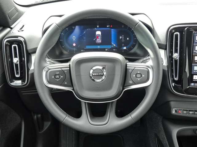 Volvo XC40 – Bild 12