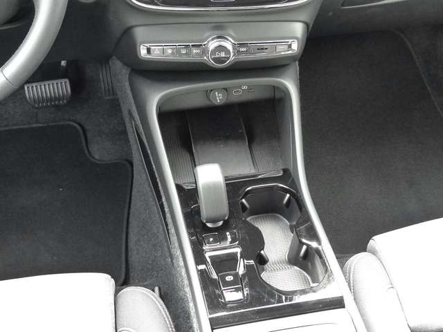 Volvo XC40 – Bild 13