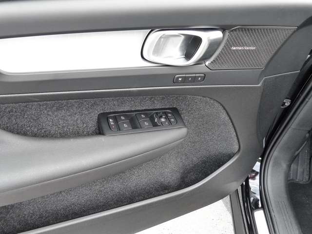 Volvo XC40 – Bild 17