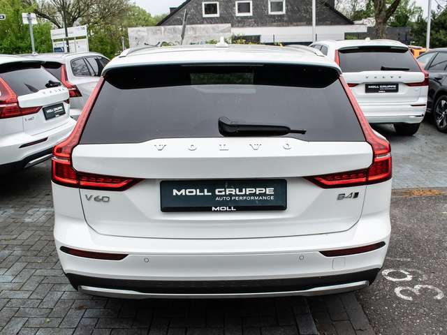 Volvo V60 Cross Country – Bild 5