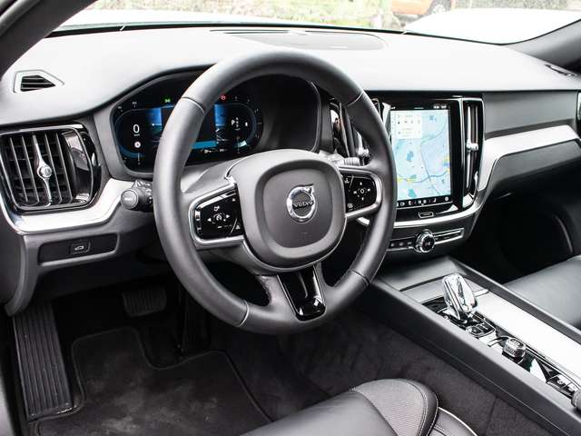 Volvo V60 Cross Country – Bild 9